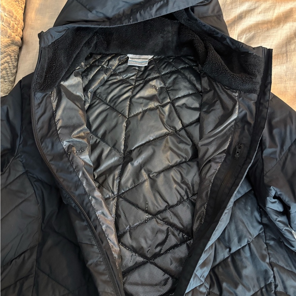 Columbia Omni-heat Black Quilted (mid-thigh) Hooded Jacket